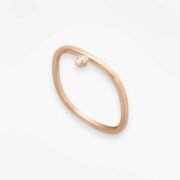 BC3R1-01-vanrycke-Charlie---bague-simple-or-rose-et-1-diamant-2