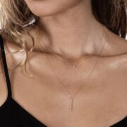 CM6R1-03-vanrycke-Medellin - collier or rose et diamants vertical L-4